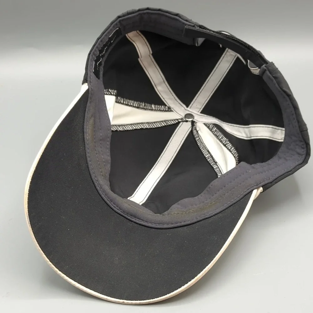 Nike Golf Hat Cap Strapback OSFA Two Tone Black White Vintage Y2K Center Swoosh